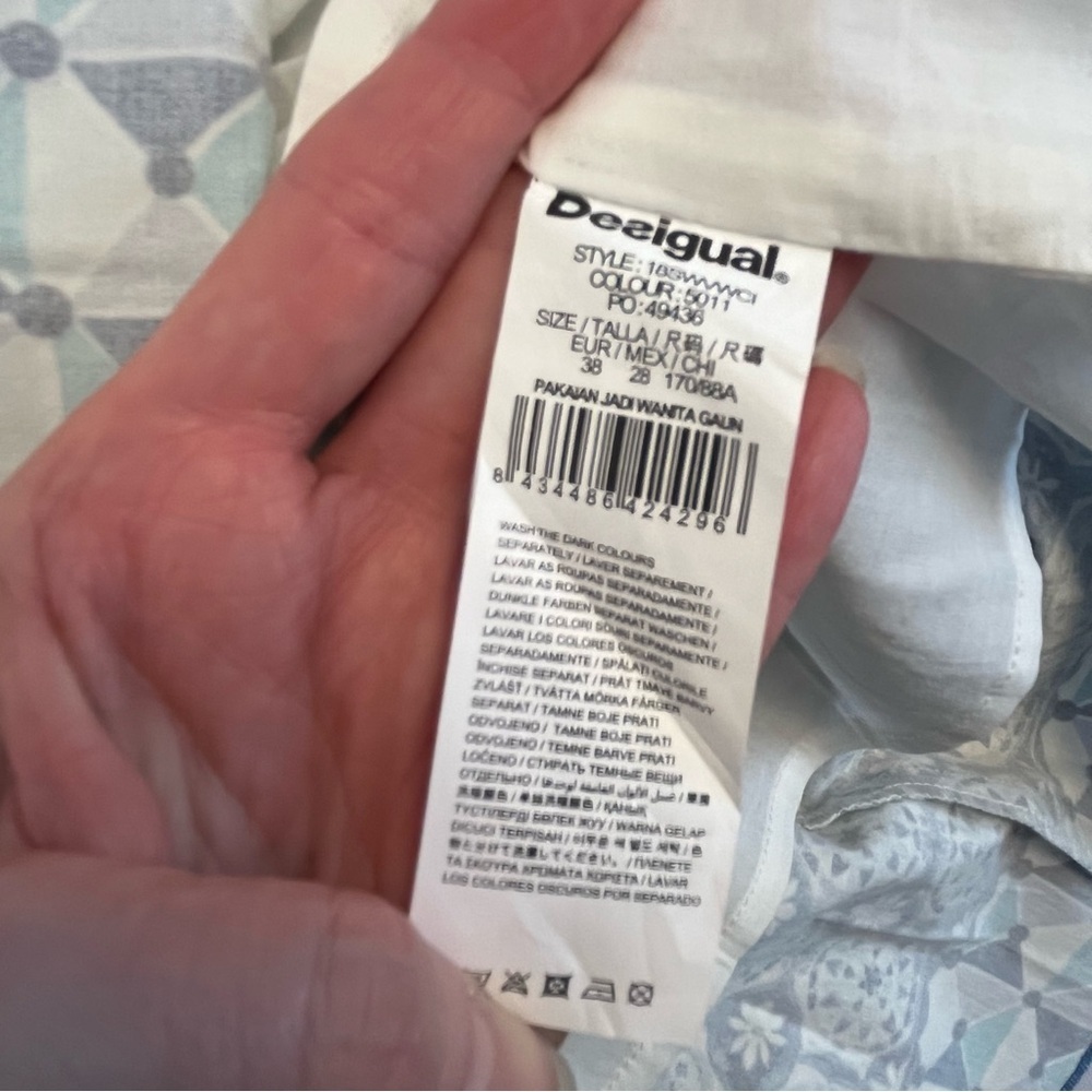 Desigual Floral Blue and White Mini Dress Size 38 or Small - Picture 10 of 13